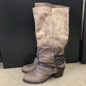 Fergalicious heel boots by Fergie 🌟WIDE CALF🌟